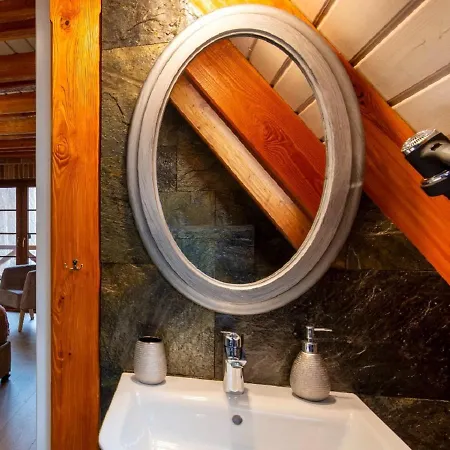 Villa Helenowka Agro & Komorow (Ostrzeszow)