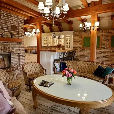 Villa Helenowka Agro & Komorow (Ostrzeszow)