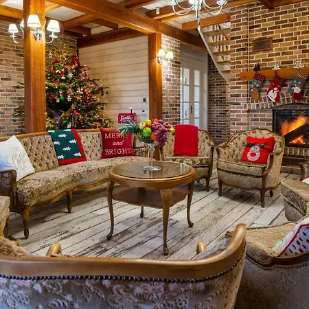 Villa Helenowka Agro & Komorow (Ostrzeszow)