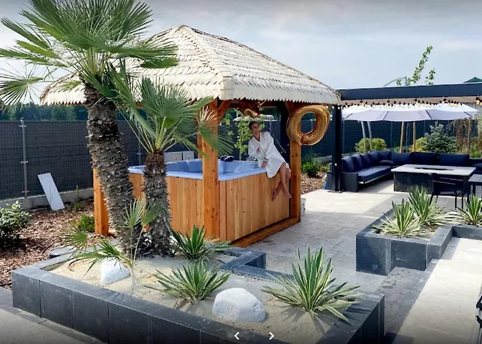 Villa Helenowka Agro & Komorow (Ostrzeszow)