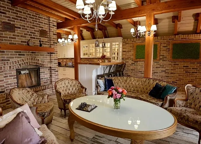 Villa Helenowka Agro & Komorow (Ostrzeszow)